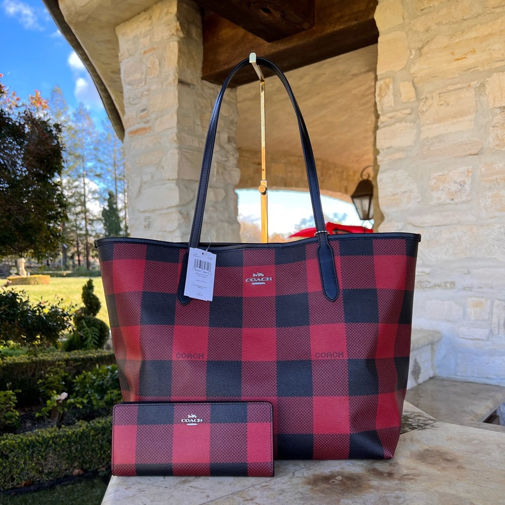 Coach buffalo Plaid Check Reversible Tote Handbag&wallet Red Black - Picture 1 of 13
